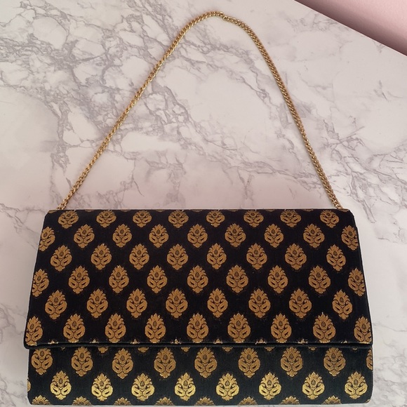 Patterned gold and navy blue purse - Picture 2 of 4